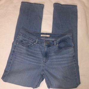 Levi jeans
